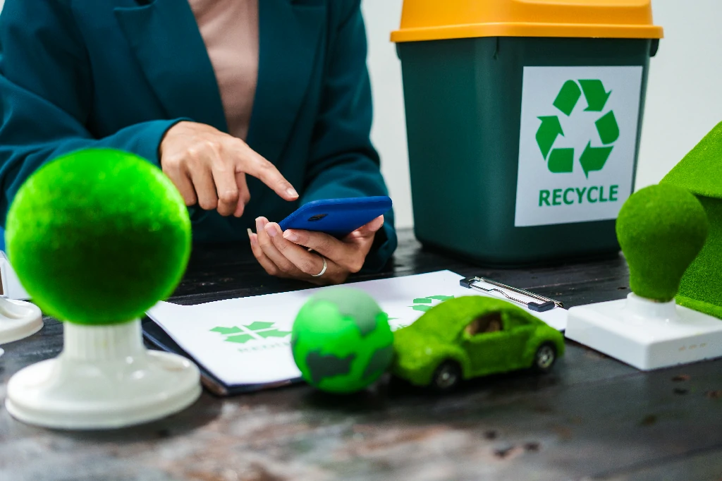 The Environmental Benefits of Recycling Electronics